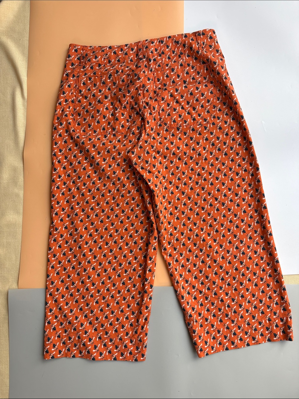 Maeve Orange Bee PrintWide-Leg Cropped Pants - Picture 4 of 4